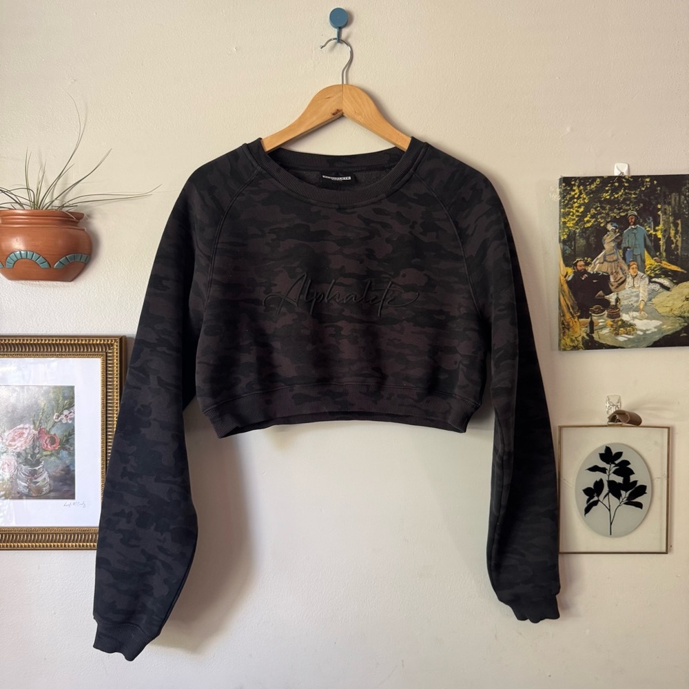 Alphalete Black Camouflage Cropped Hoodie